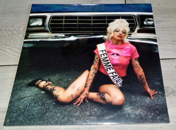 Femme Fatale - Mon Laferte